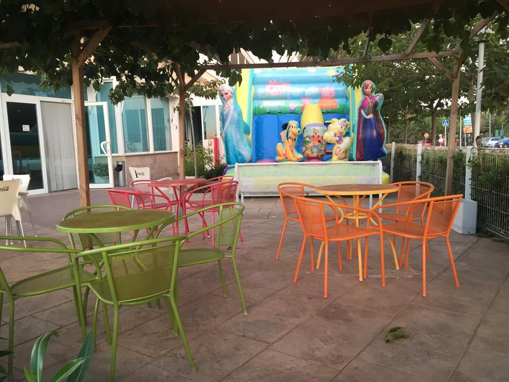 Hotel Mediterrani Blau L'Eucaliptus Buitenkant foto