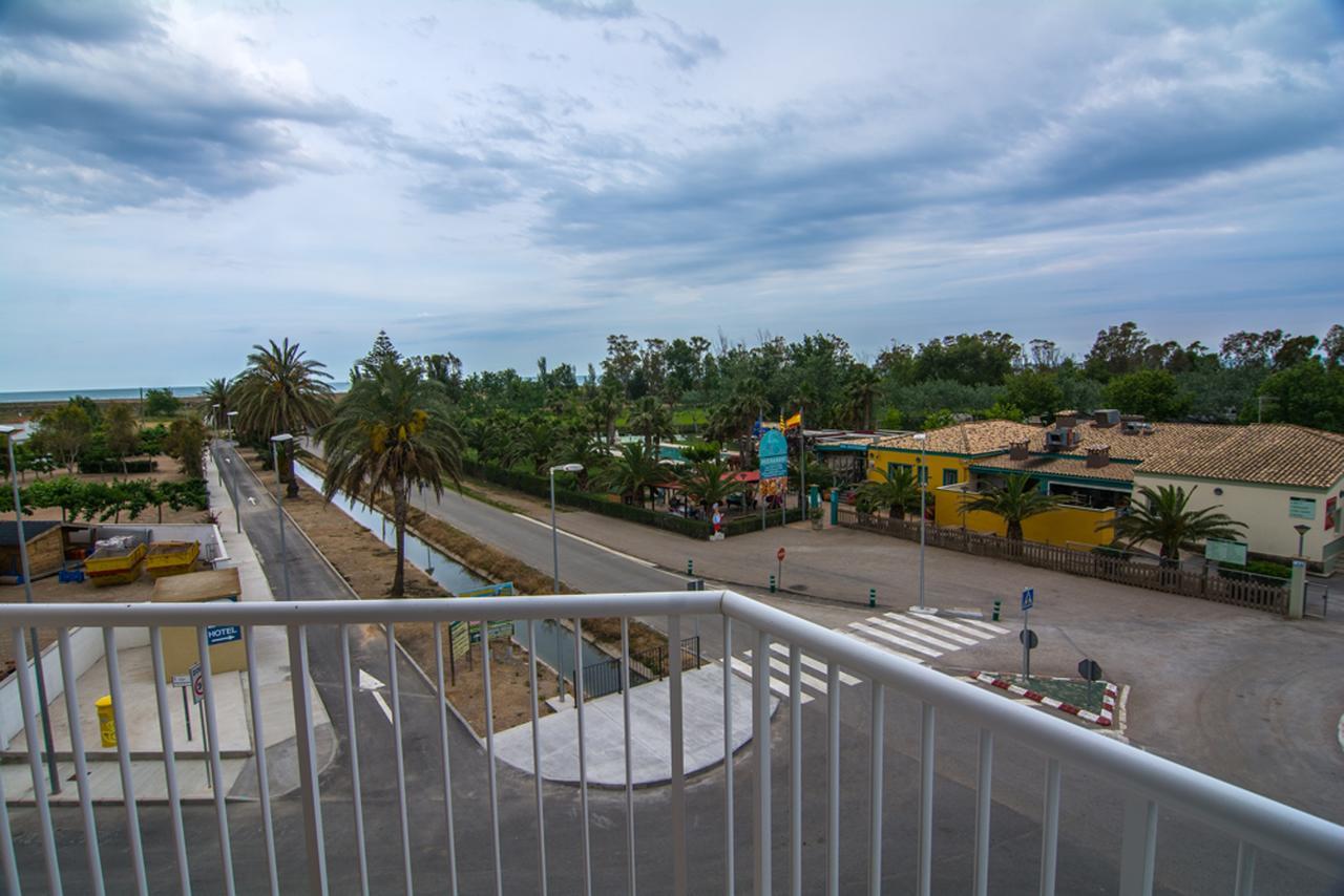 Hotel Mediterrani Blau L'Eucaliptus Buitenkant foto